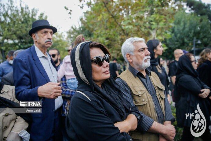 پوشش بازیگران زن در مراسم آتیلا پسیانی 2 1 resized 1190989 348