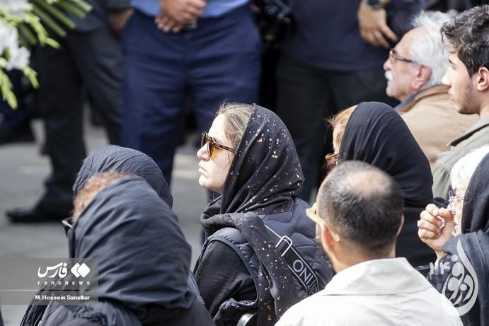 پوشش بازیگران زن در مراسم آتیلا پسیانی 35 1 resized 1191022 862