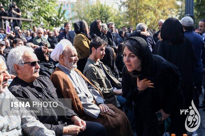 پوشش بازیگران زن در مراسم آتیلا پسیانی 46 1 resized 1191034 480