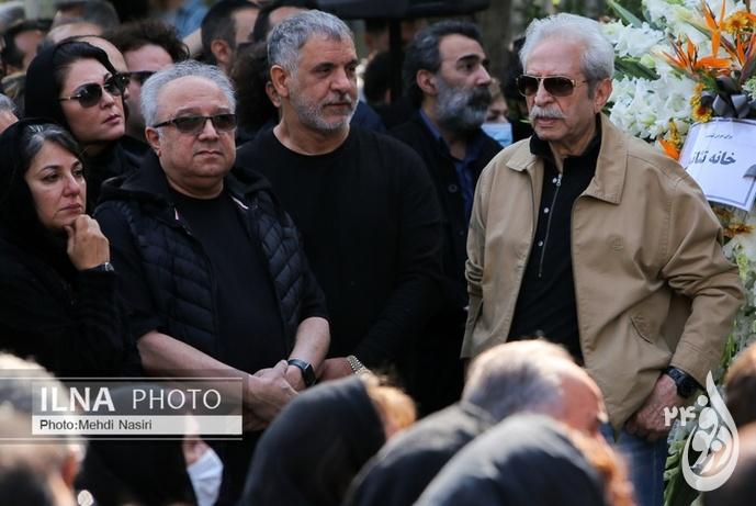 پوشش بازیگران زن در مراسم آتیلا پسیانی 22 1 resized 1191042 535