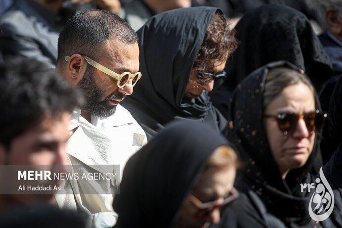 پوشش بازیگران زن در مراسم آتیلا پسیانی 28 1 resized 1191052 175