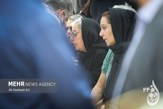 پوشش بازیگران زن در مراسم آتیلا پسیانی 31 1 resized 1191055 972