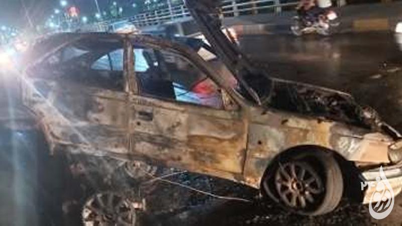 تصادف رانندگی در پل مقاومت(سوم) منجر به آتش گرفتن خودرو گردید