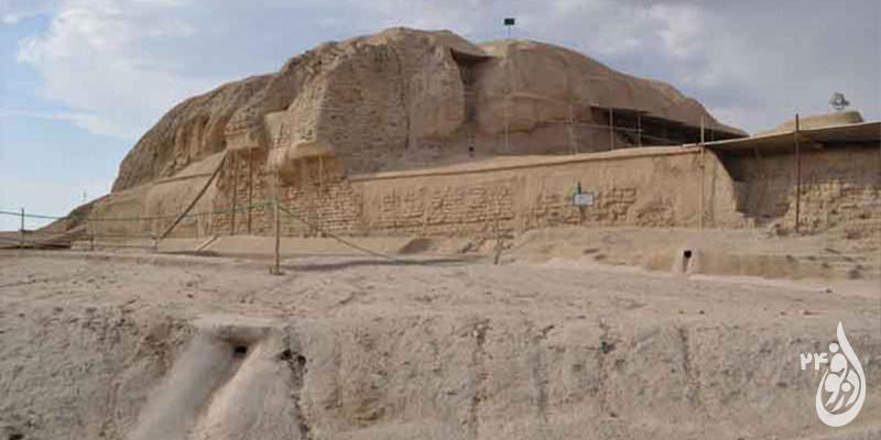 شهر باستانی چغامیش دزفول با نه هزار سال قدمت نباید زیر خاک مدفون بماند